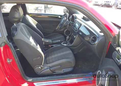 2015 Volkswagen Beetle 2.0T R-Line z USA, uszkodzony, nr VIN 3VWVT7AT2FM646240